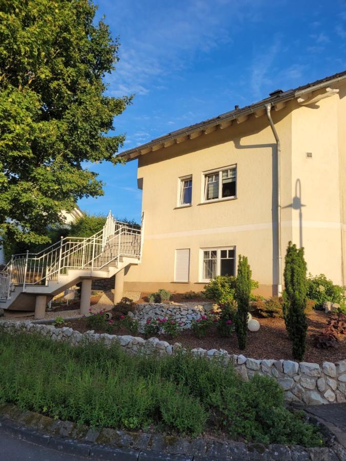 Ferienwohnung Mia Flussbach 외부 사진